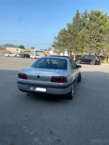Opel Omega 1996, 310,500 km - 2.0 l - Sumqayıt