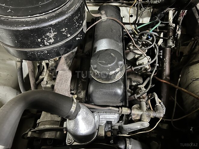 GAZ 21 1968, 42,000 km - 2.5 l - Bakı