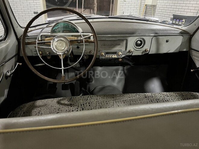 GAZ 21 1968, 42,000 km - 2.5 l - Bakı