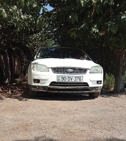 Ford Focus 2001, 320,000 km - 1.6 l - Biləsuvar