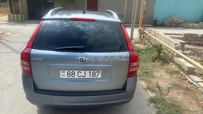 Kia  2008, 285,000 km - 1.6 л - Bakı