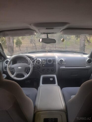 Ford  2004, 198,600 km - 5.4 l - Bakı