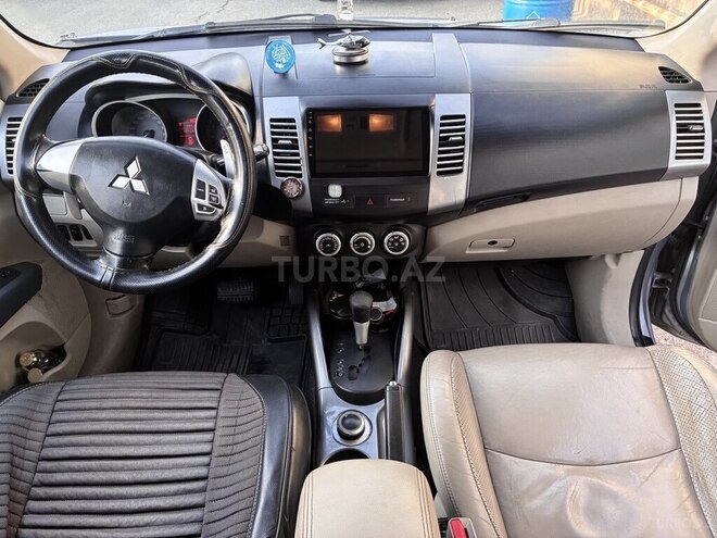 Mitsubishi Outlander 2007, 320,000 km - 3.0 л - Bakı