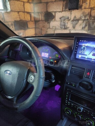 LADA (VAZ) Priora 2011, 390,000 km - 1.6 л - Qusar