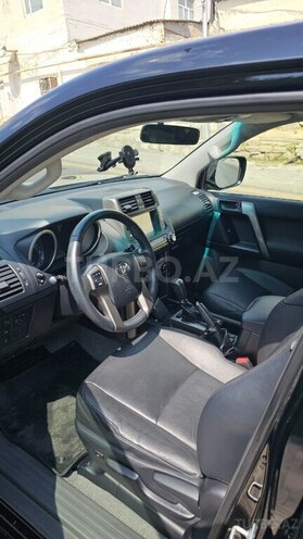 Toyota Land Cruiser Prado 2013, 30,670 km - 2.7 l - Bakı
