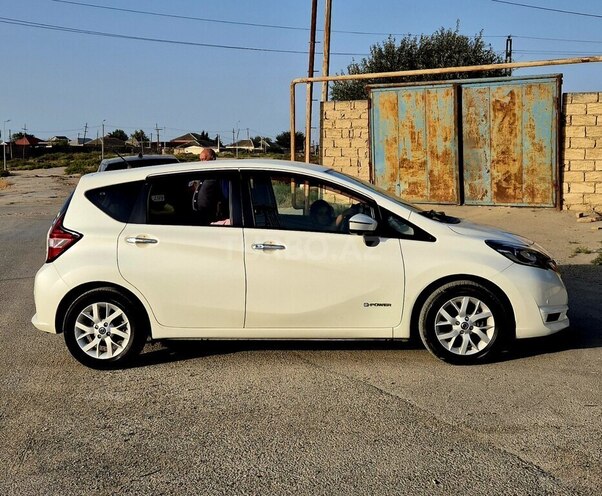 Nissan Note 2016, 56,000 km - 1.2 л - Bakı