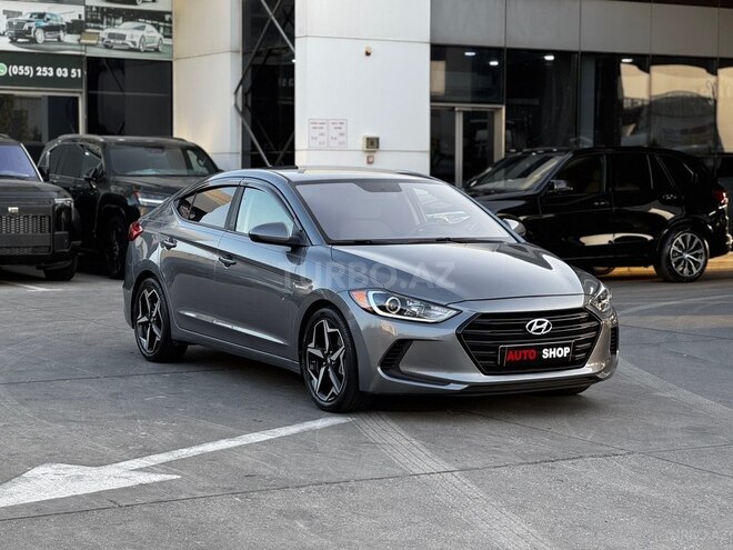 Hyundai Elantra 2018, 155,000 km - 2.0 l - Bakı