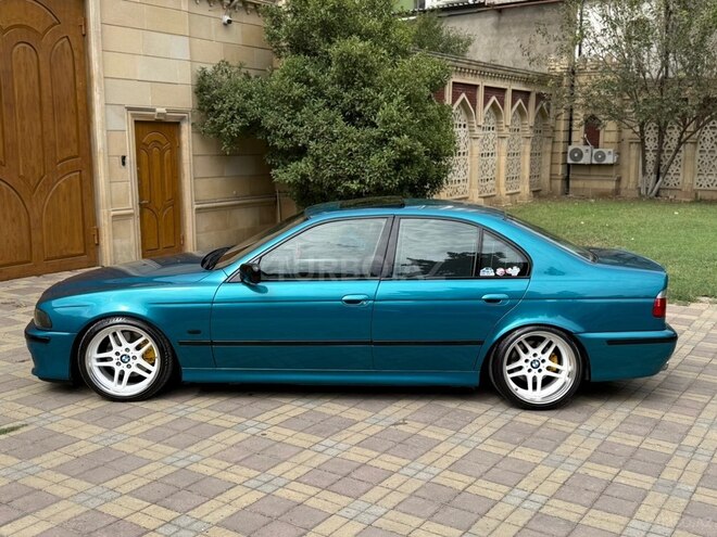 BMW 530 2001, 210,000 km - 3.0 l - Bakı