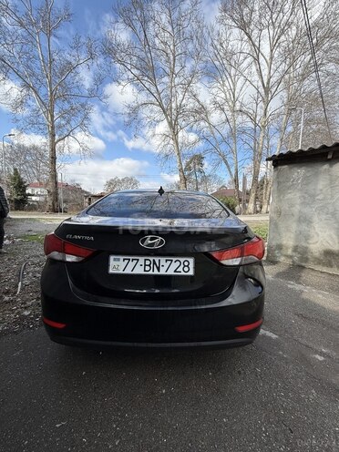 Hyundai Elantra 2015, 190,000 km - 1.8 l - Bakı