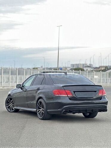 Mercedes E 350 2009, 330,000 km - 3.5 l - Bakı