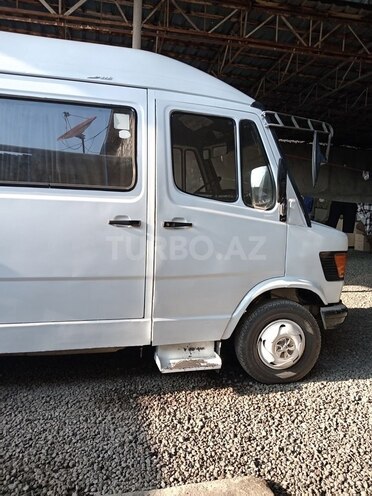 Mercedes 410 D 1992, 200,000 km - 2.9 l - Bakı