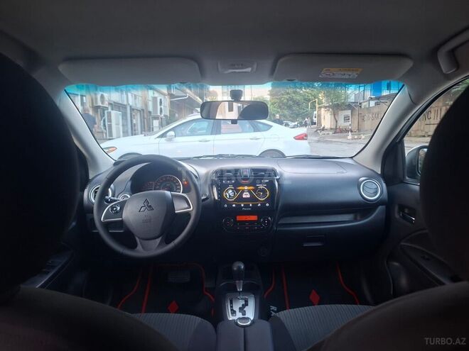 Mitsubishi Attrage 2015, 162,000 km - 1.2 l - Bakı