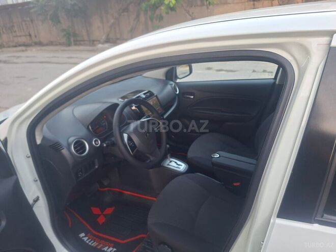 Mitsubishi Attrage 2015, 162,000 km - 1.2 l - Bakı
