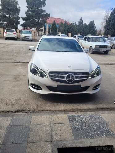 Mercedes E 220 2015, 169,000 km - 2.1 l - Bakı