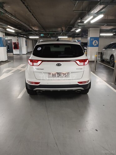 Kia Sportage 2017, 130,000 km - 2.0 л - Bakı