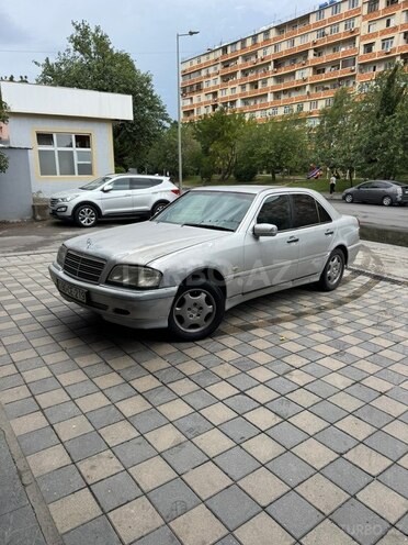 Mercedes C 180 1995, 457,580 km - 1.8 l - Bakı
