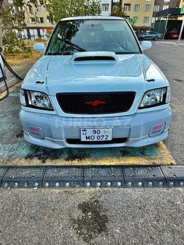 Subaru Forester 2000, 226,480 km - 2.0 l - Bakı