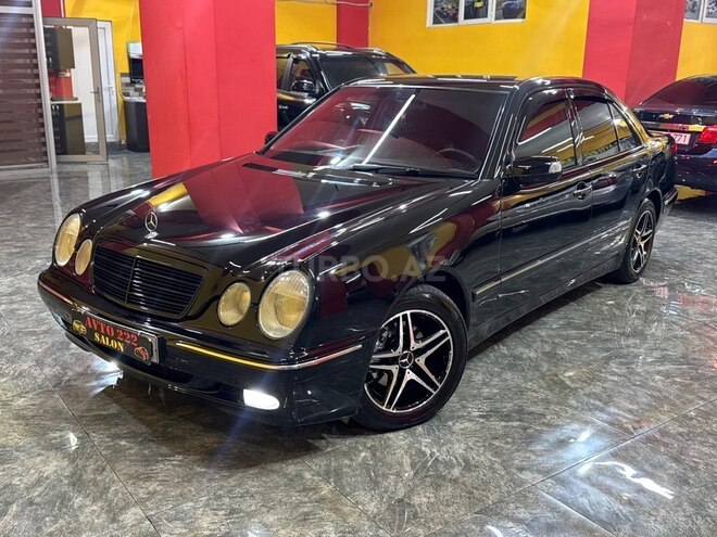 Mercedes E 220 1999, 280,000 km - 2.2 l - Sumqayıt