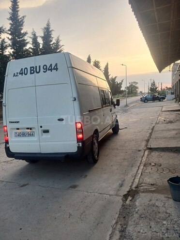 Ford Transit 2003, 425,000 km - 2.4 л - Salyan