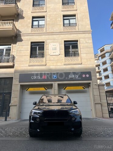 BMW X5 2018, 118,000 km - 2.0 л - Bakı