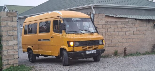 Mercedes 208 D 1998, 150,000 km - 4.0 l - Tərtər