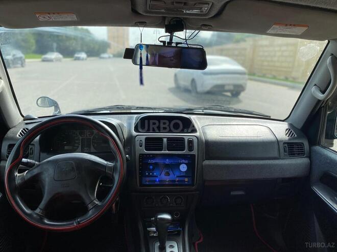 Mitsubishi Pajero io 2002, 356,246 km - 2.0 л - Bakı