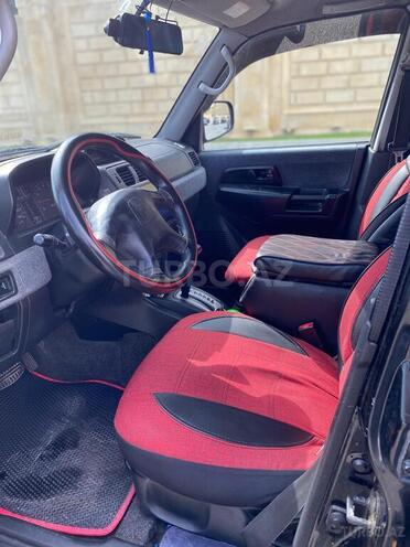 Mitsubishi Pajero io 2002, 356,246 km - 2.0 л - Bakı