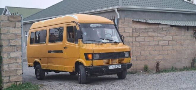Mercedes 208 D 1998, 150,000 km - 4.0 l - Tərtər