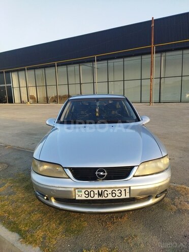 Opel Vectra 1999, 210,000 km - 2.0 l - Bakı