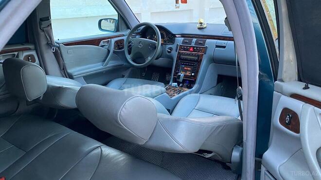 Mercedes E 220 1999, 417,000 km - 2.2 l - Şirvan
