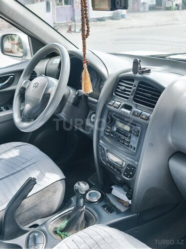 Hyundai Santa Fe 2003, 392,000 km - 2.0 l - Bakı
