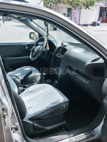 Hyundai Santa Fe 2003, 392,000 km - 2.0 l - Bakı