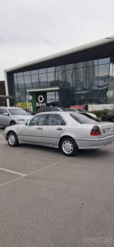 Mercedes C 240 1998, 280,000 km - 2.4 l - Bakı