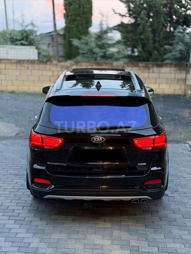 Kia Sorento 2019, 189,000 km - 2.0 л - Zaqatala