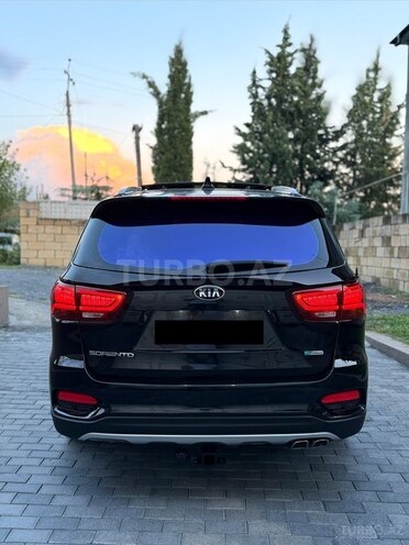 Kia Sorento 2019, 189,000 km - 2.0 л - Zaqatala