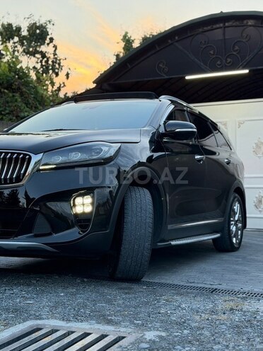 Kia Sorento 2019, 189,000 km - 2.0 л - Zaqatala