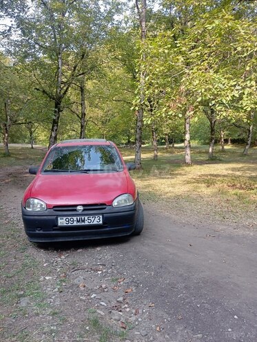 Opel Corsa 1994, 284,510 km - 1.4 l - Bakı
