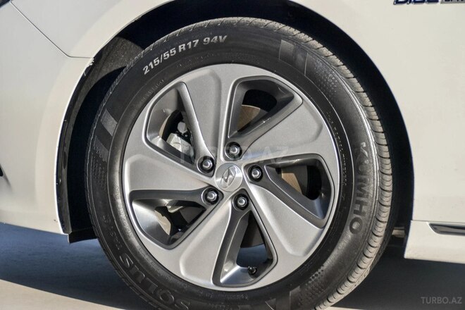 Hyundai Sonata 2016, 182,955 km - 2.0 l - Bakı