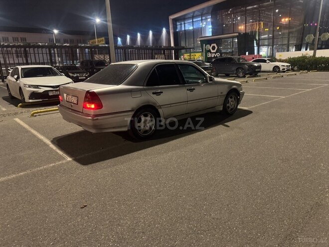 Mercedes C 180 1995, 457,580 km - 1.8 l - Bakı