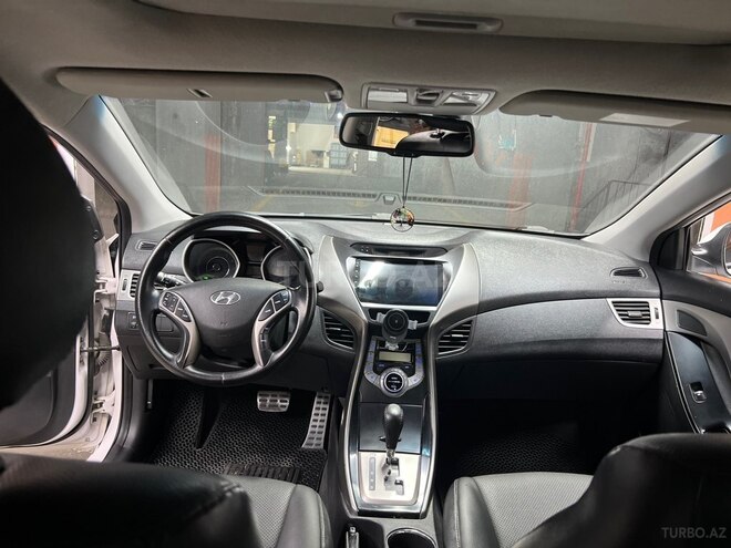 Hyundai Elantra 2013, 198,000 km - 1.8 л - Bakı