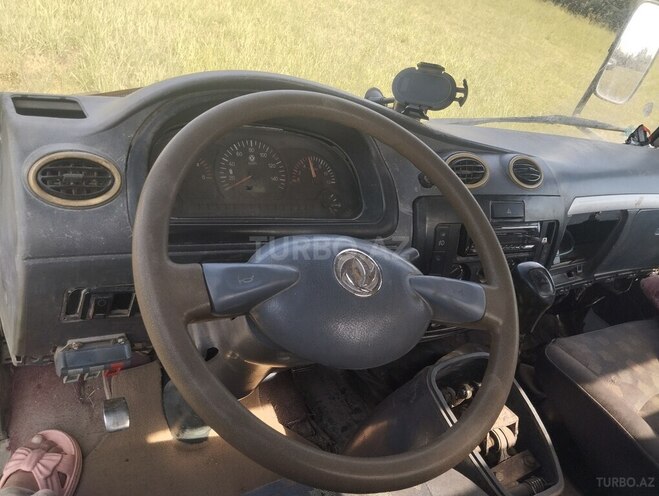 Isuzu  2013, 141,239 km - 3.9 l - Saatlı