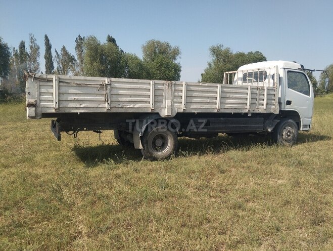 Isuzu  2013, 141,239 km - 3.9 l - Saatlı