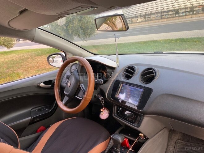 SEAT Ibiza 2011, 257,000 km - 1.6 л - Bakı