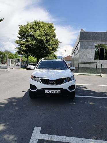 Kia Sorento 2010, 195,000 km - 2.4 л - Zaqatala
