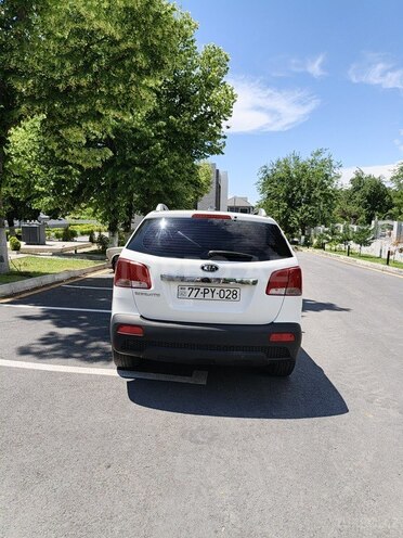 Kia Sorento 2010, 195,000 km - 2.4 л - Zaqatala