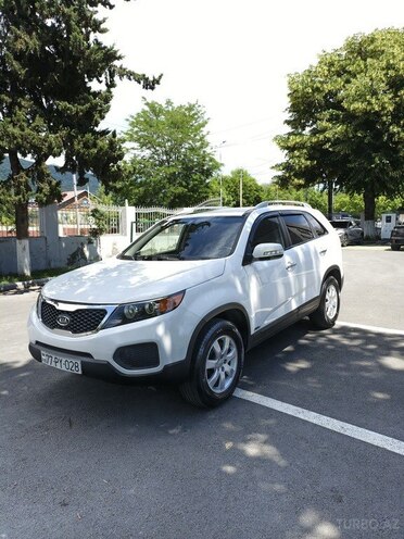 Kia Sorento 2010, 195,000 km - 2.4 л - Zaqatala