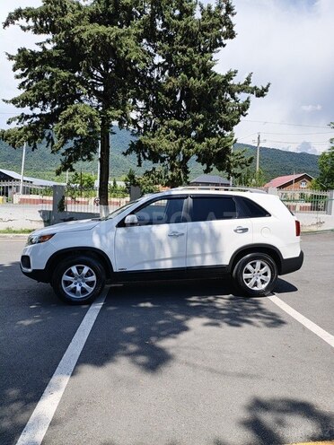 Kia Sorento 2010, 195,000 km - 2.4 л - Zaqatala