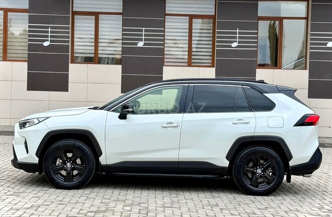 Toyota RAV4 2022, 76,000 km - 2.5 л - Bakı