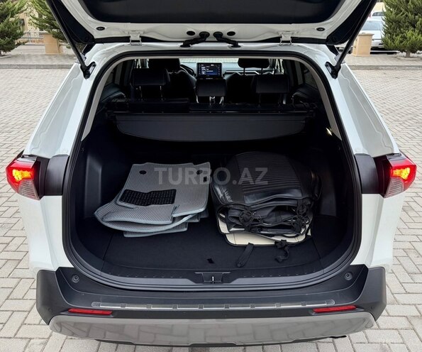 Toyota RAV4 2022, 76,000 km - 2.5 л - Bakı