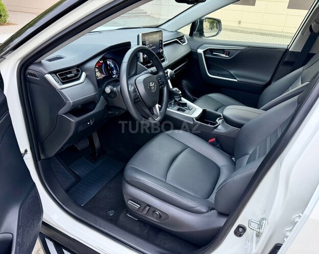 Toyota RAV4 2022, 76,000 km - 2.5 л - Bakı